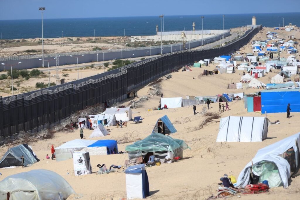 Das gespannte Warten der vertriebenen Palästinenser in Rafah geht weiter