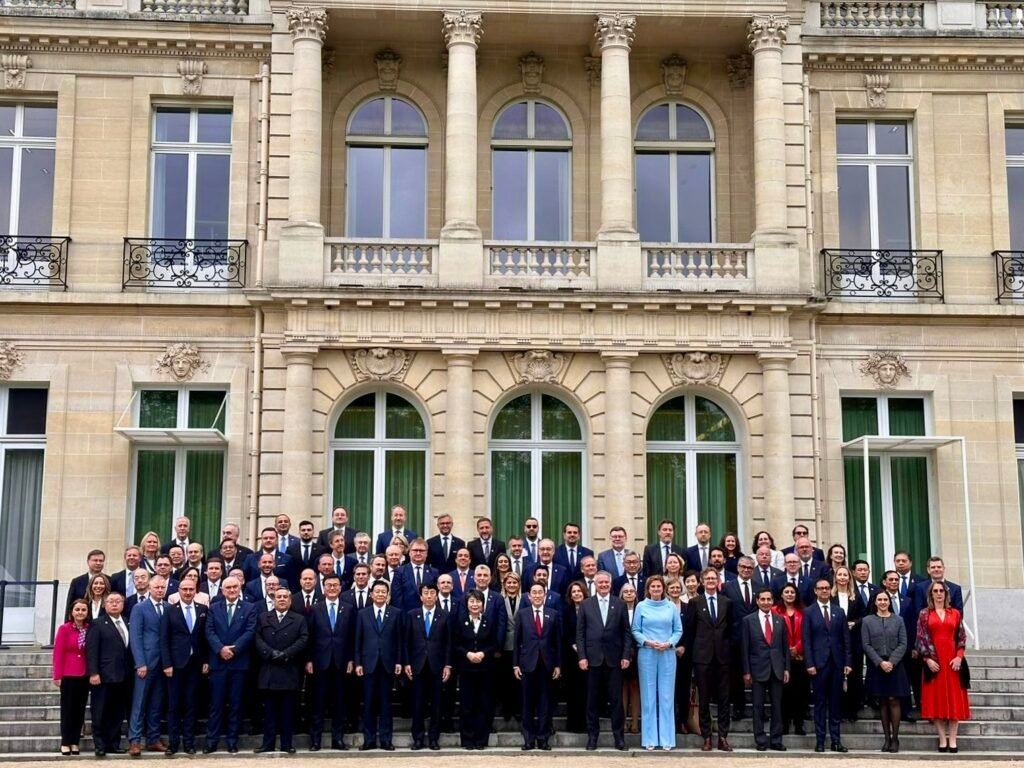 Die Handels- und Finanzminister trafen sich in Frankreich zum OECD-Treffen