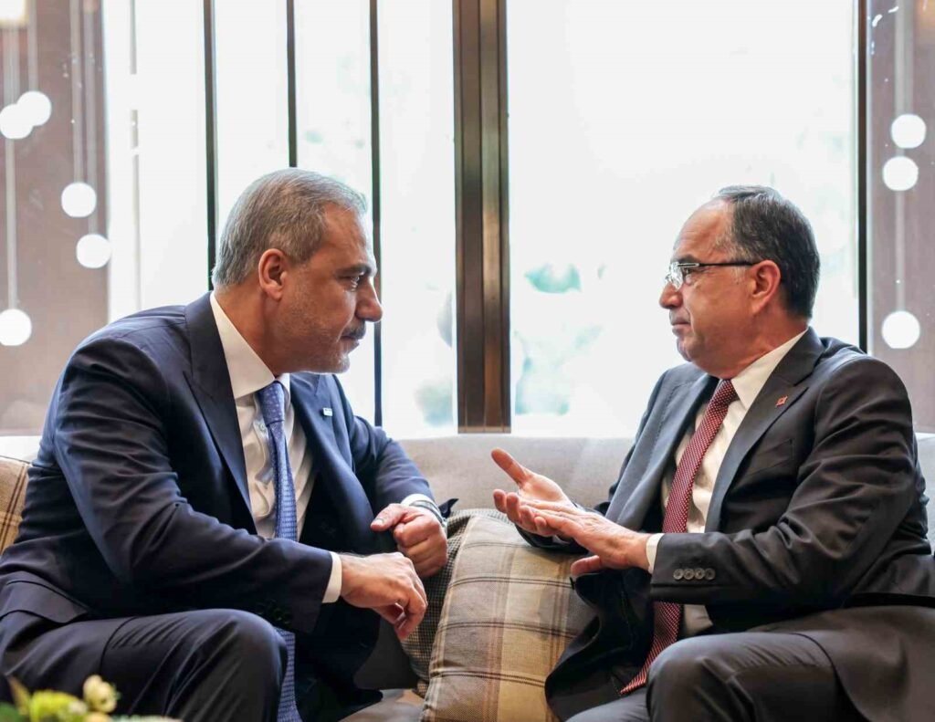Diplomatische Treffen des türkischen Außenministers Hakan Fidan mit Albanien und Nordmazedonien