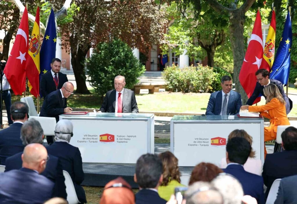 Präsident Erdoğan und Premierminister Sanchez haben 11 Dokumente unterzeichnet
