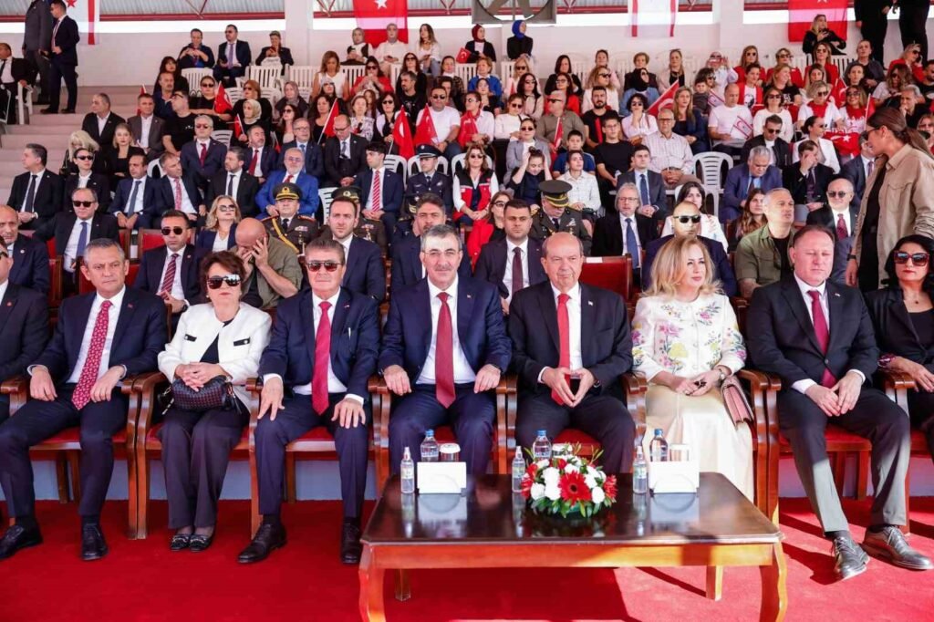 Zeremonie zum 41. Jahrestag der Gründung der Türkischen Republik Nordzypern