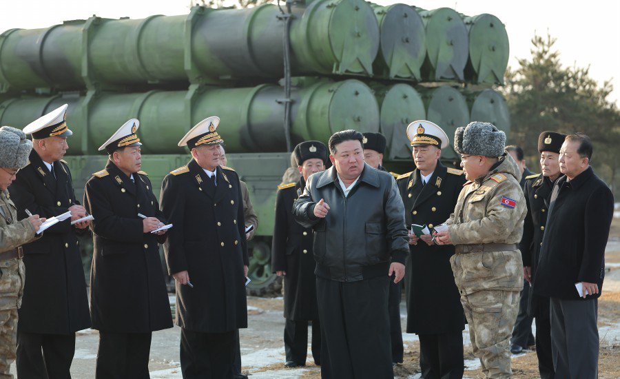Corea del Norte: «Probado el Misil Padasuri-6 Lanzado desde Tierra hacia el Mar»
