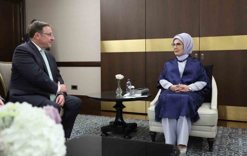 Reunión sobre Cero Residuos entre Emine Erdoğan y el Director Ejecutivo del PNUD, Steiner
