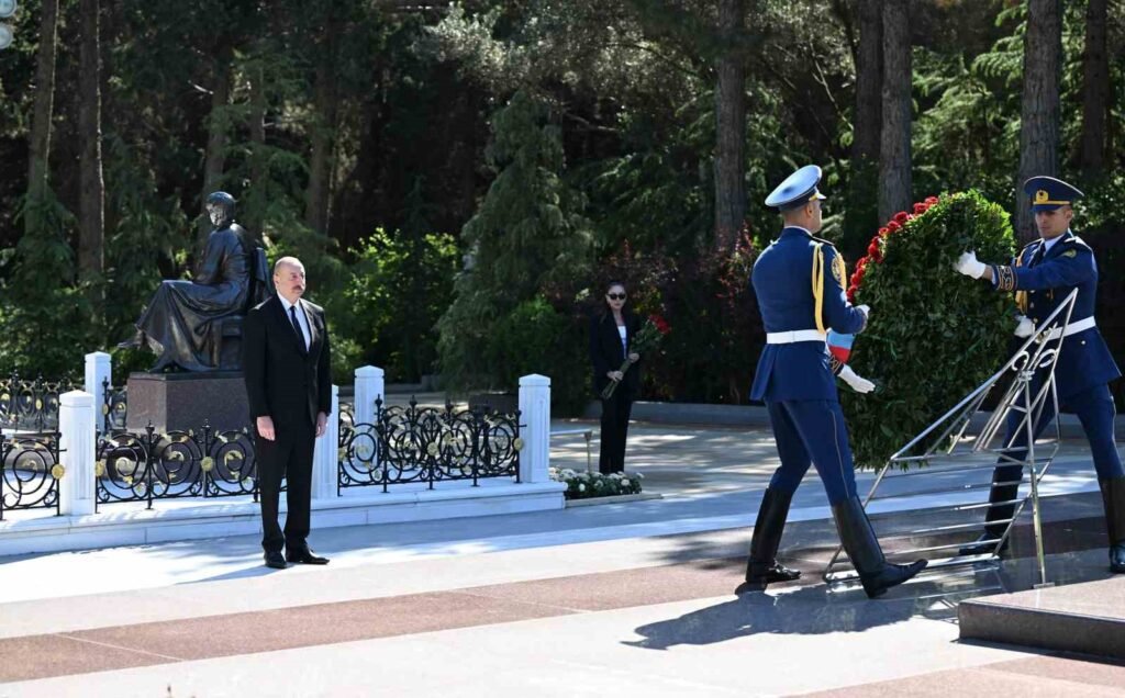 Le leader national de l’Azerbaïdjan, Heydar Aliyev, a été commémoré à l’occasion de son 101e anniversaire de naissance