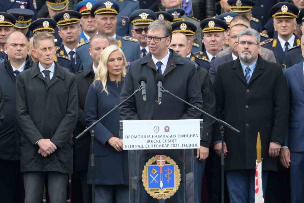 La mise en œuvre du service militaire obligatoire commence en Serbie.
