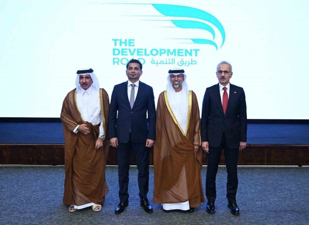 Réunion du ministre des Transports et de l’Infrastructure Uraloğlu sur le projet de route de développement en Irak.