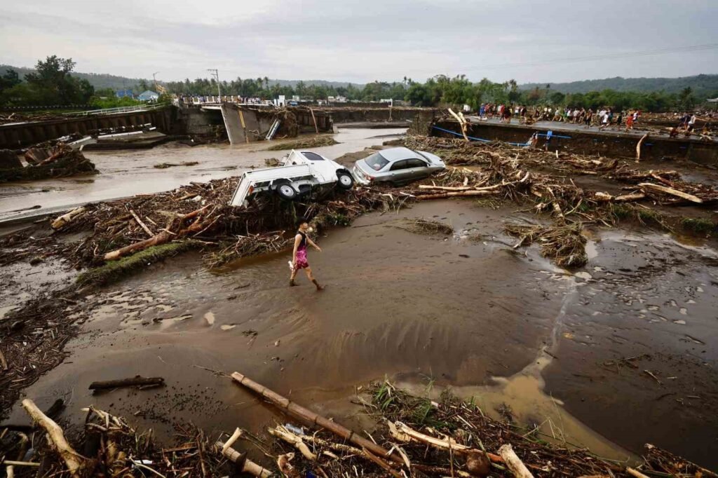 Tempête tropicale Trami aux Philippines : 46 morts, 2,6 millions de personnes touchées