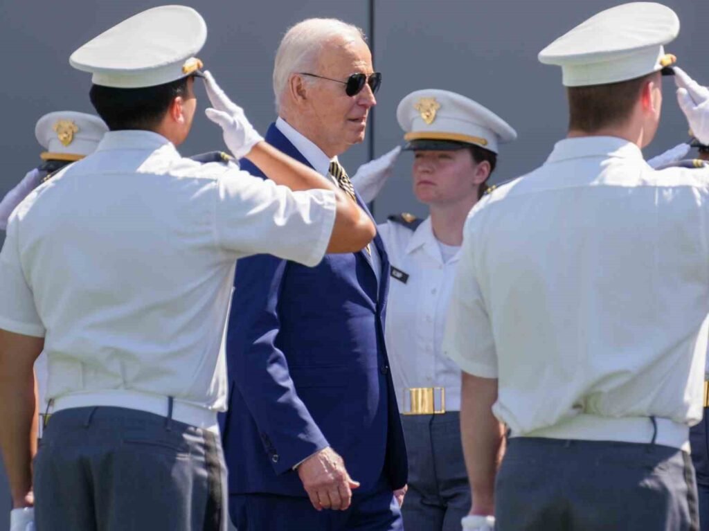 Il presidente degli Stati Uniti, Joe Biden, ha parlato alla cerimonia di laurea presso l’Accademia Militare degli Stati Uniti a West Point