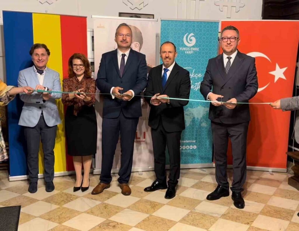 Progetto di Guida Turistica in Turco al Castello di Peleș