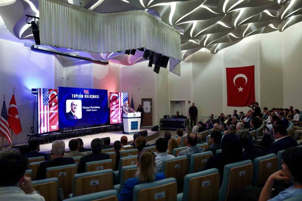 Il Presidente della Grande Assemblea Nazionale Turca, Numan Kurtulmuş, sottolinea l’importanza di una Turchia forte