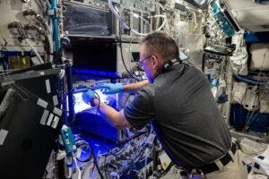 La missione Starliner della NASA: il ritorno degli astronauti sulla Terra e problemi tecnici