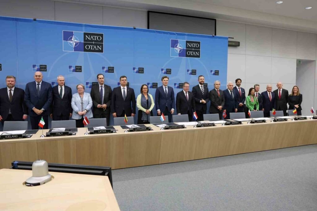 I Ministri della Difesa della NATO hanno firmato lettere di intenti per progetti ad alta visibilità