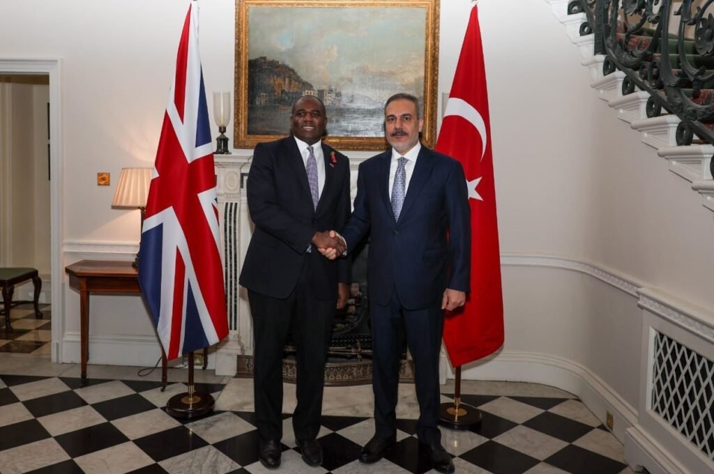 Visita del Ministro degli Affari Esteri Hakan Fidan a Londra e incontri bilaterali